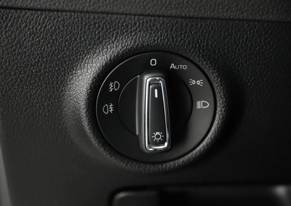 Skoda Superb cena 124945 przebieg: 113857, rok produkcji 2020 z Bierutów małe 596